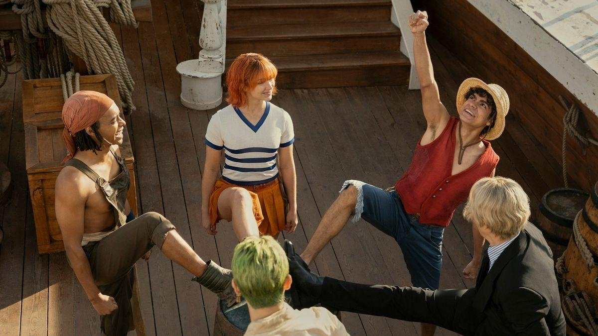 The cast plays the famous Straw Hat pirates in `One Piece` Live-Action